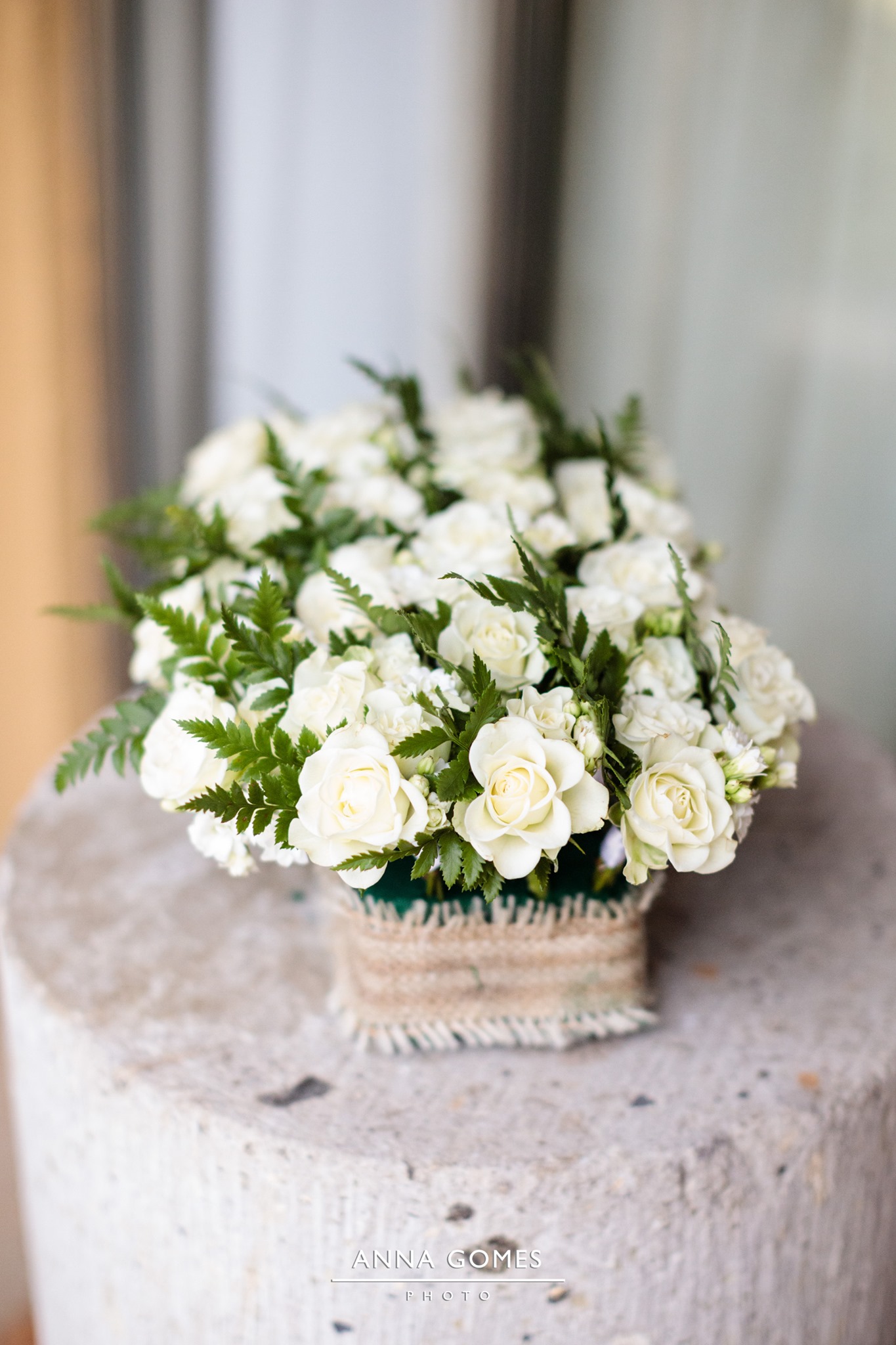 small white floral centerpieces